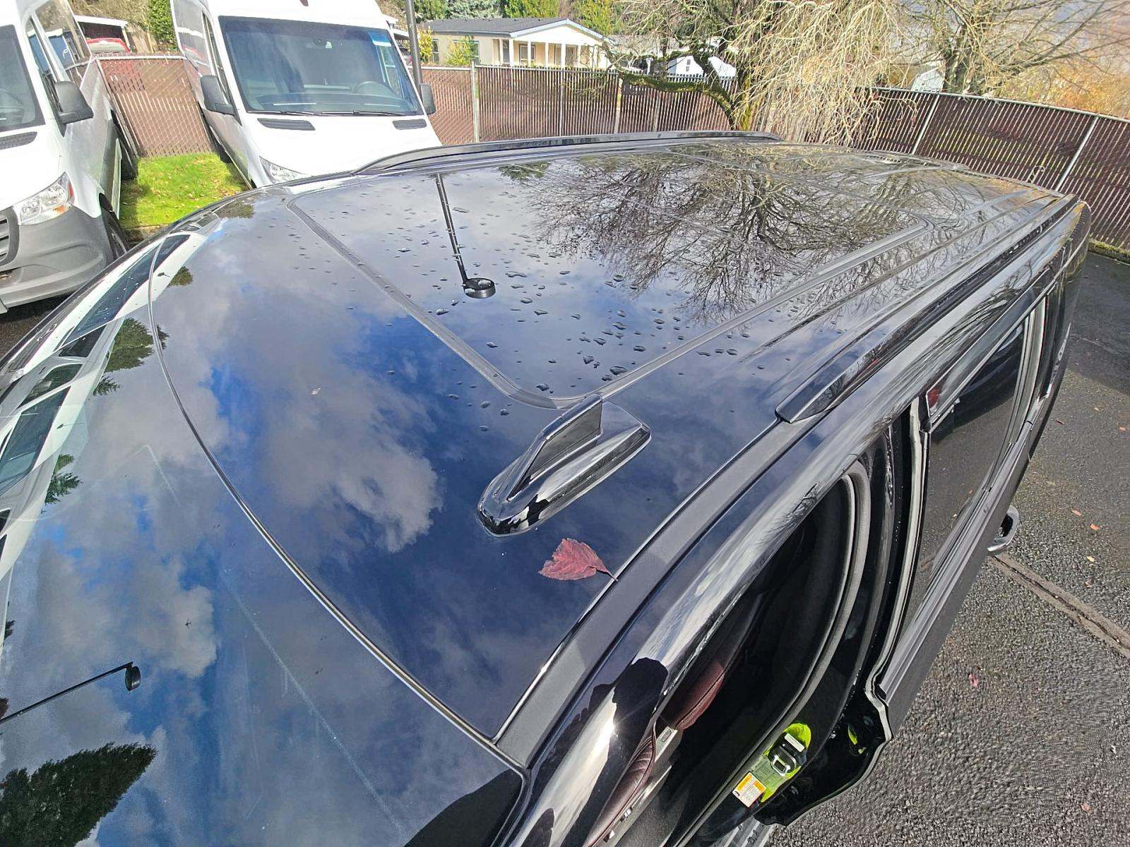 2023 Cadillac Escalade V-Series AWD