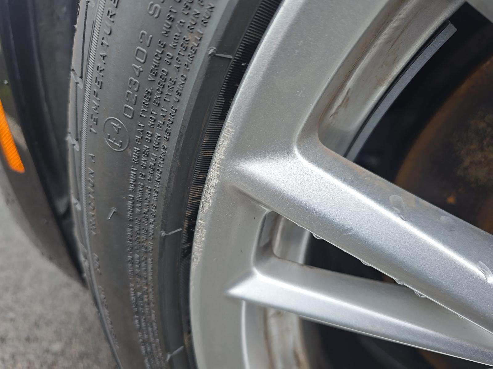 2024 BMW 3 Series 330i xDrive AWD