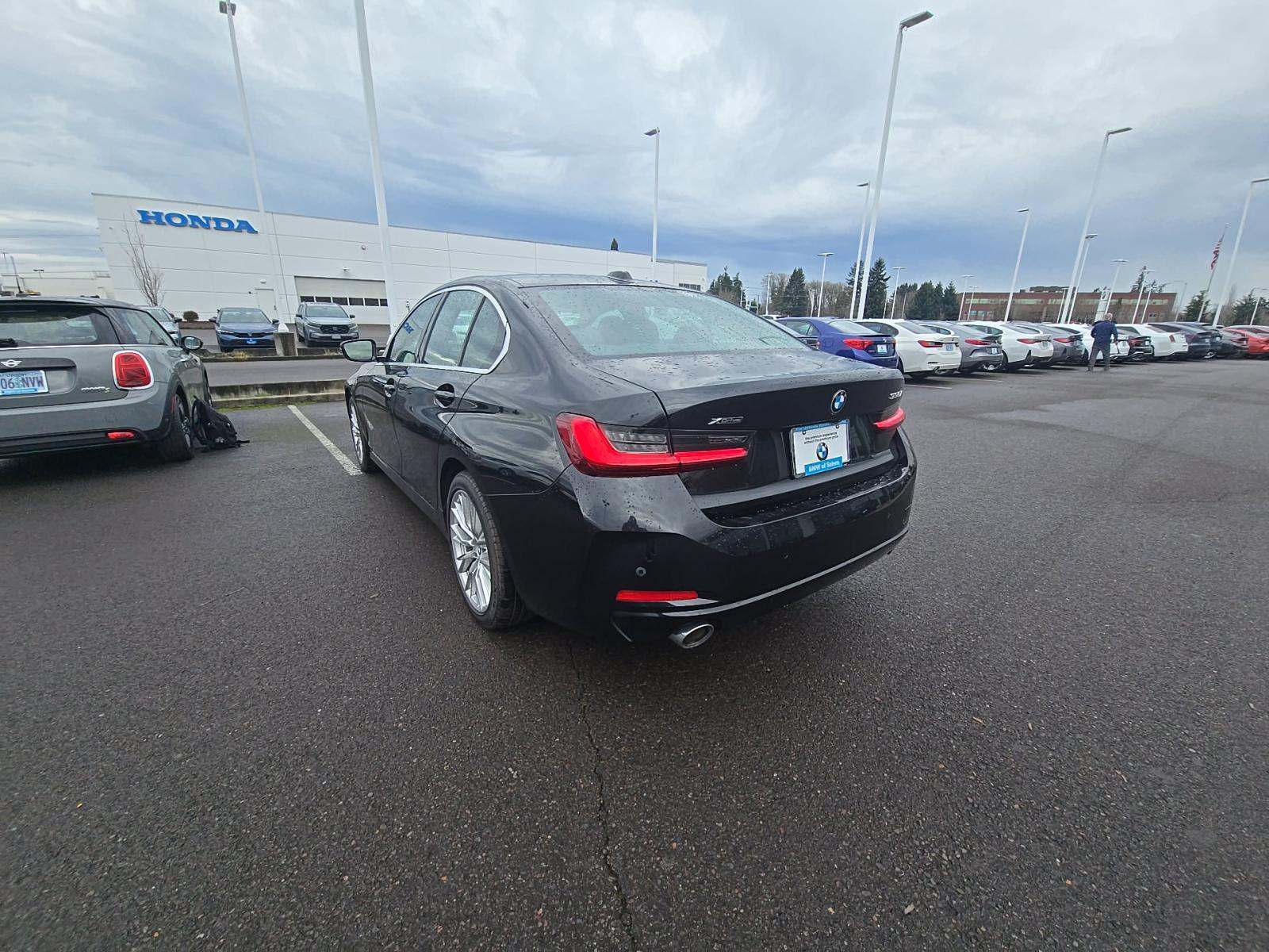 2024 BMW 3 Series 330i xDrive AWD