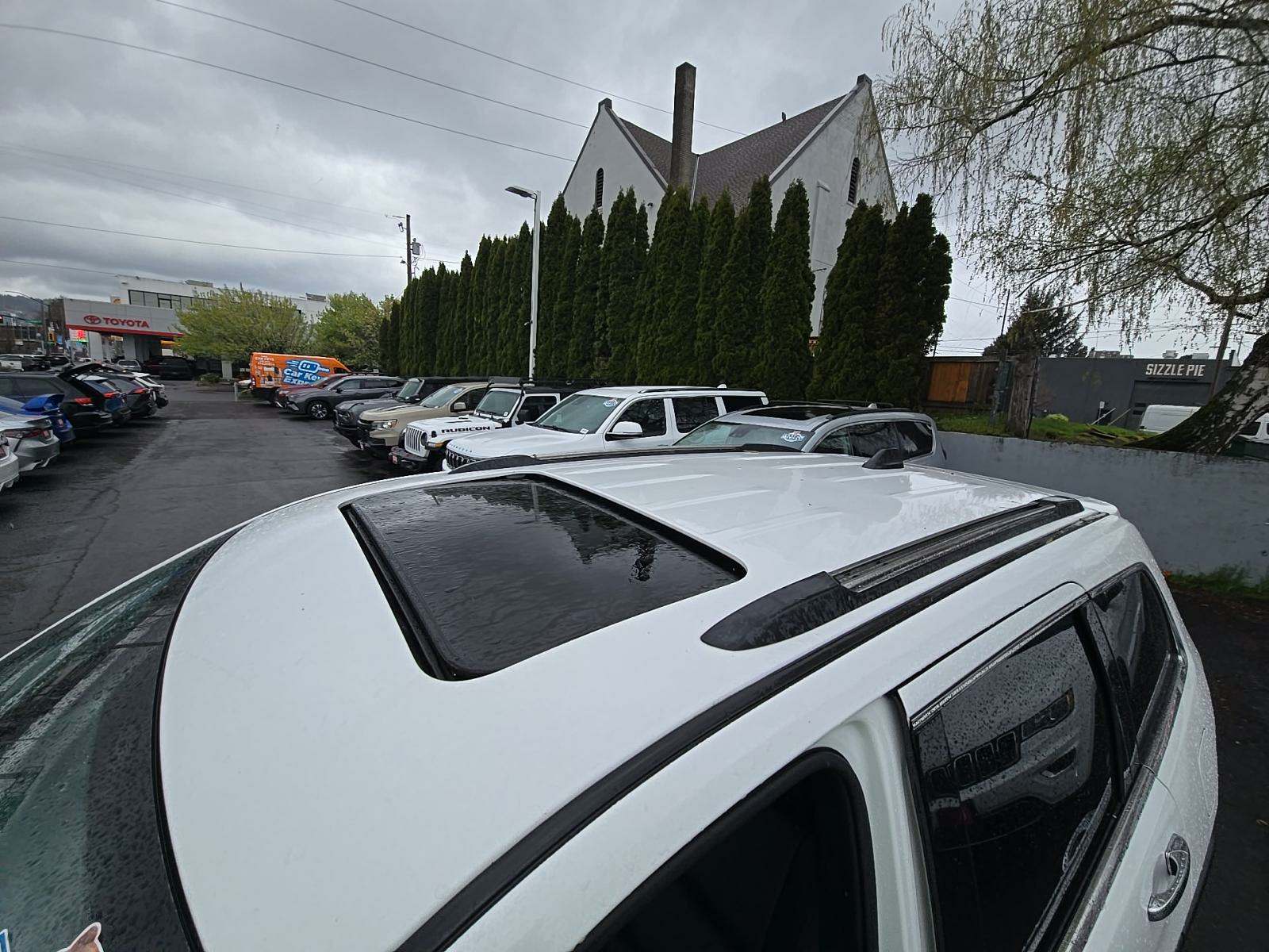 2022 Jeep Grand Cherokee Limited AWD