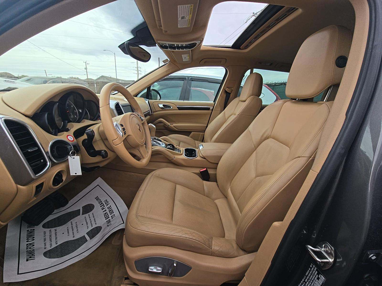 PORSCHE CAYENNE - 5