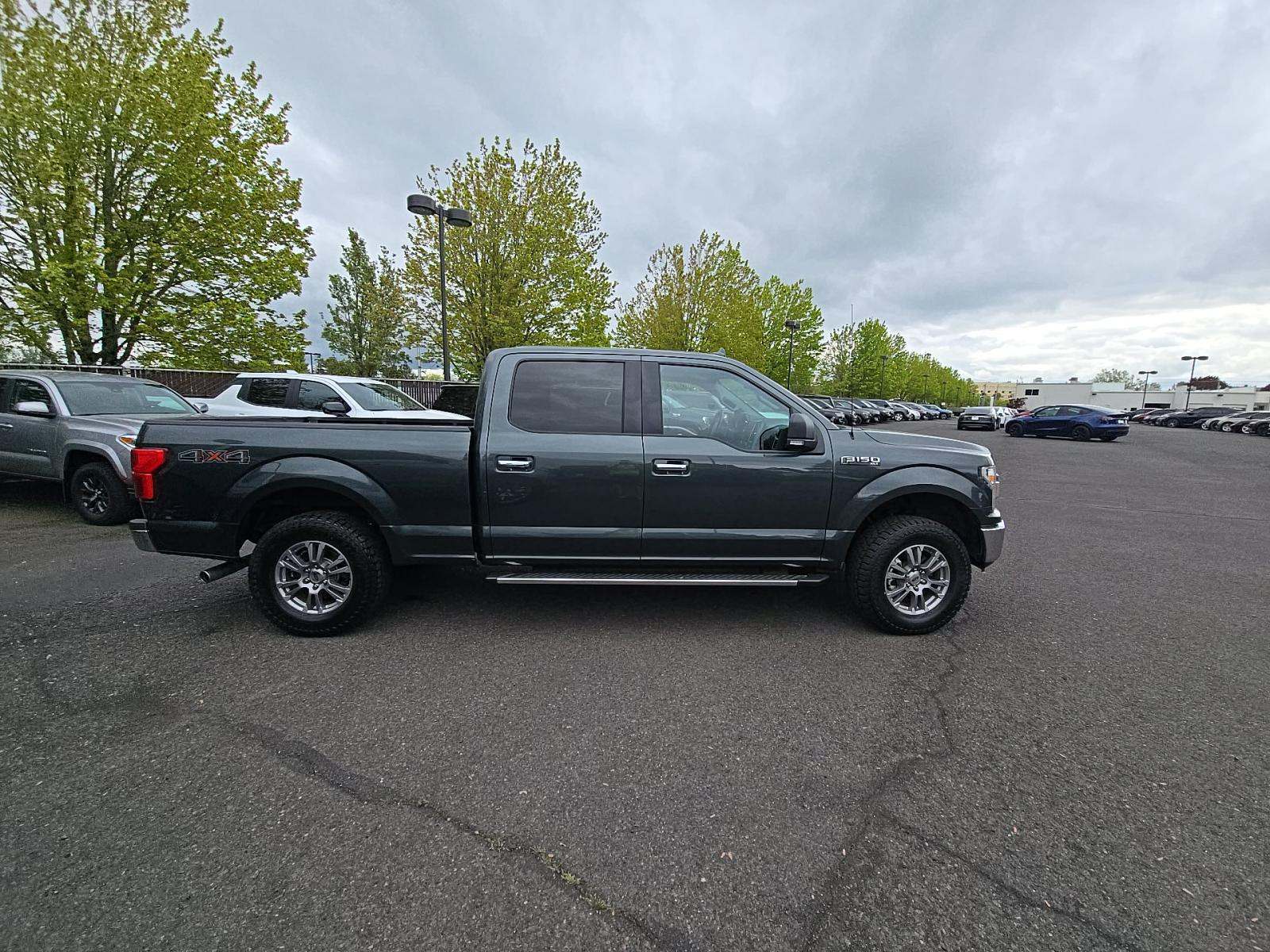 FORD F-150 - 4
