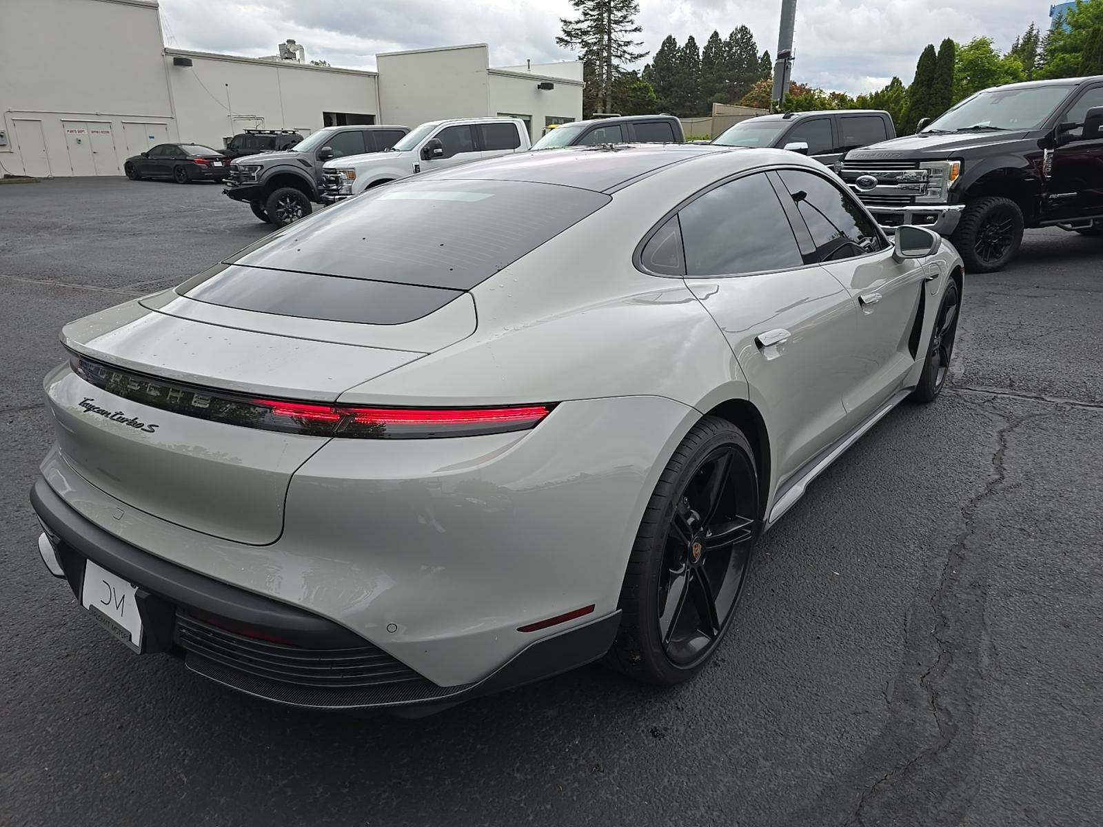 2021 Porsche Taycan Turbo S AWD