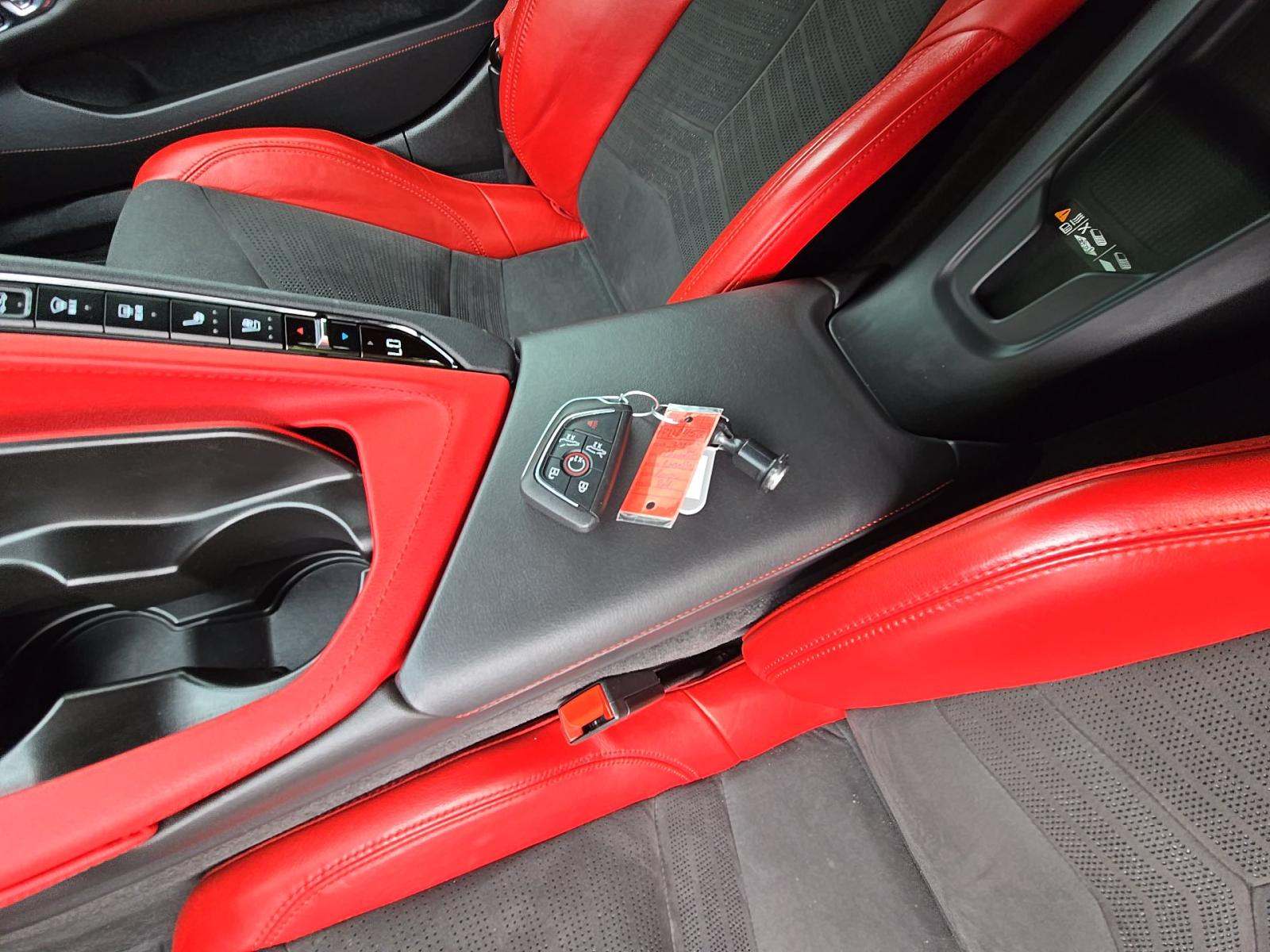 CHEVROLET CORVETTE - 8