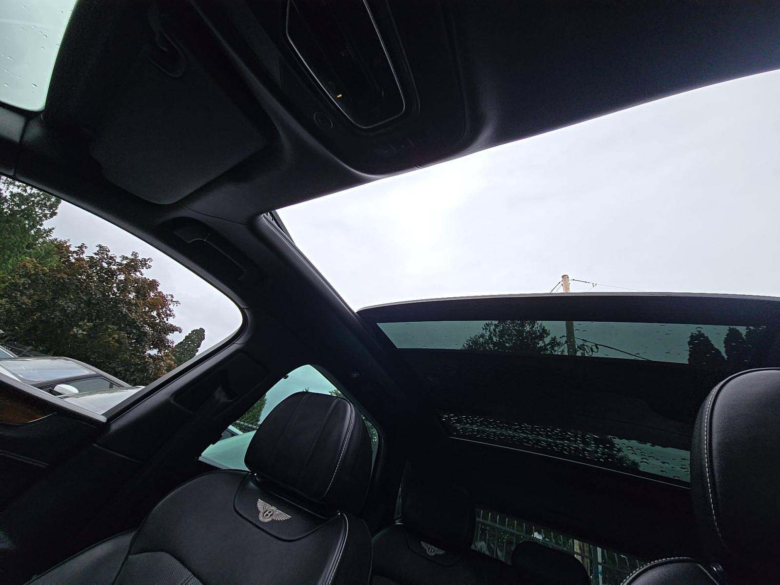 2018 Bentley Bentayga W12 Signature AWD