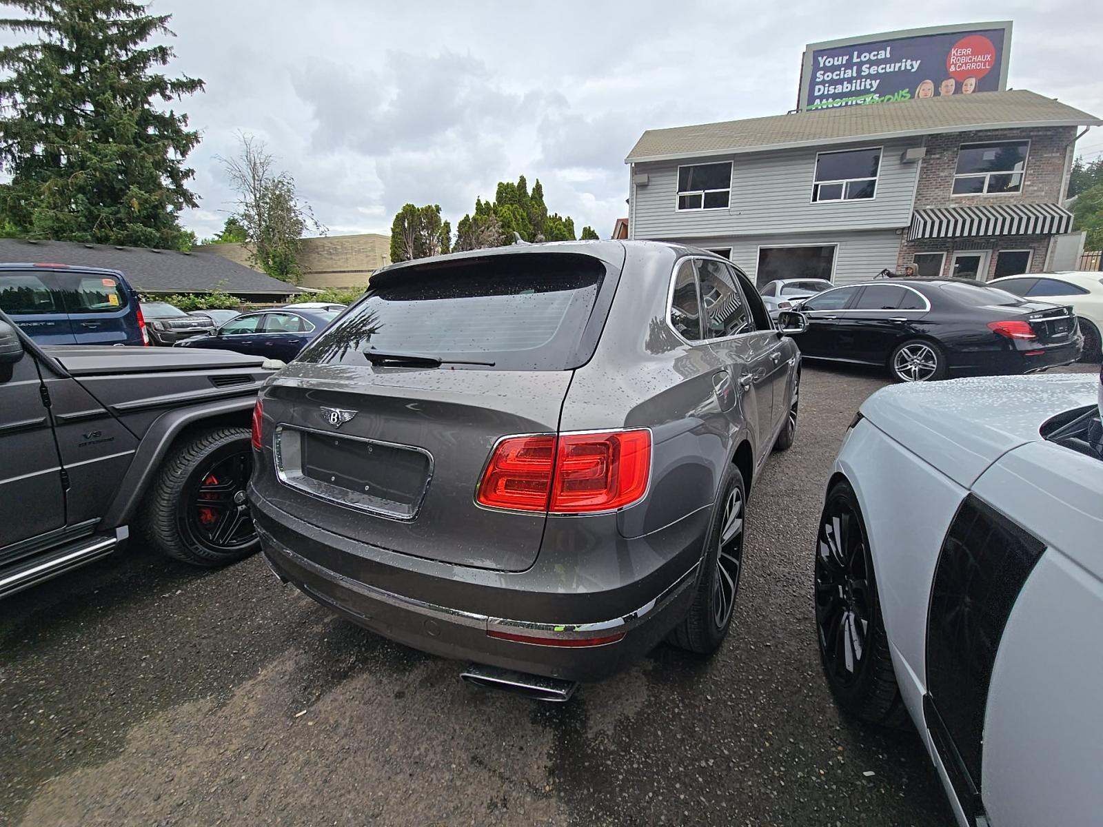 2018 Bentley Bentayga W12 Signature AWD