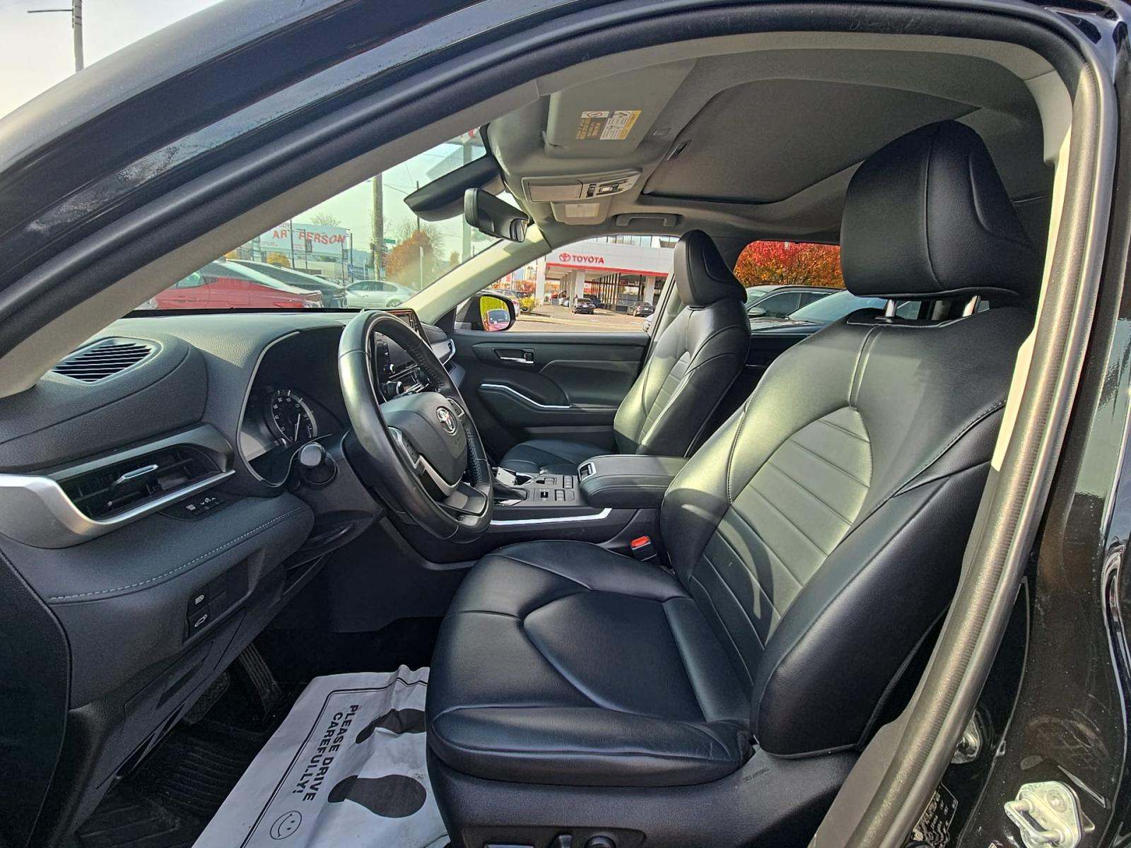 2022 Toyota Highlander XLE AWD