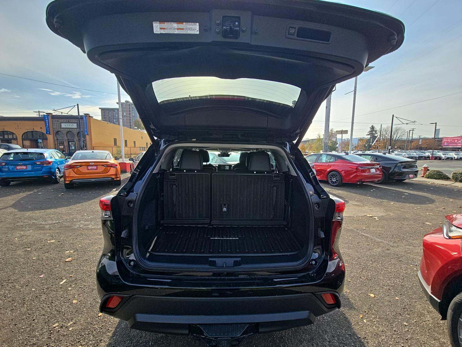 2022 Toyota Highlander XLE AWD