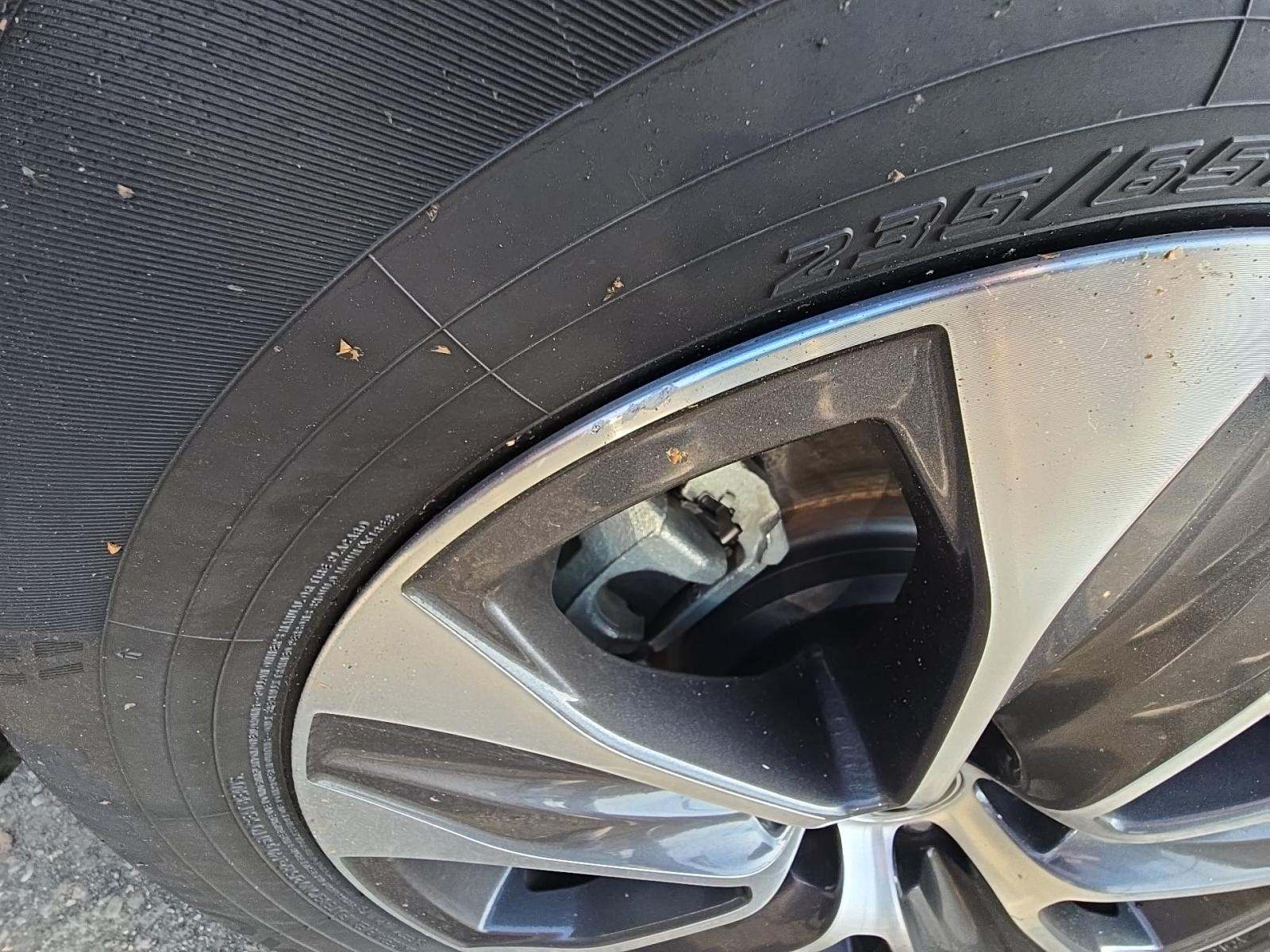 2022 Toyota Highlander XLE AWD