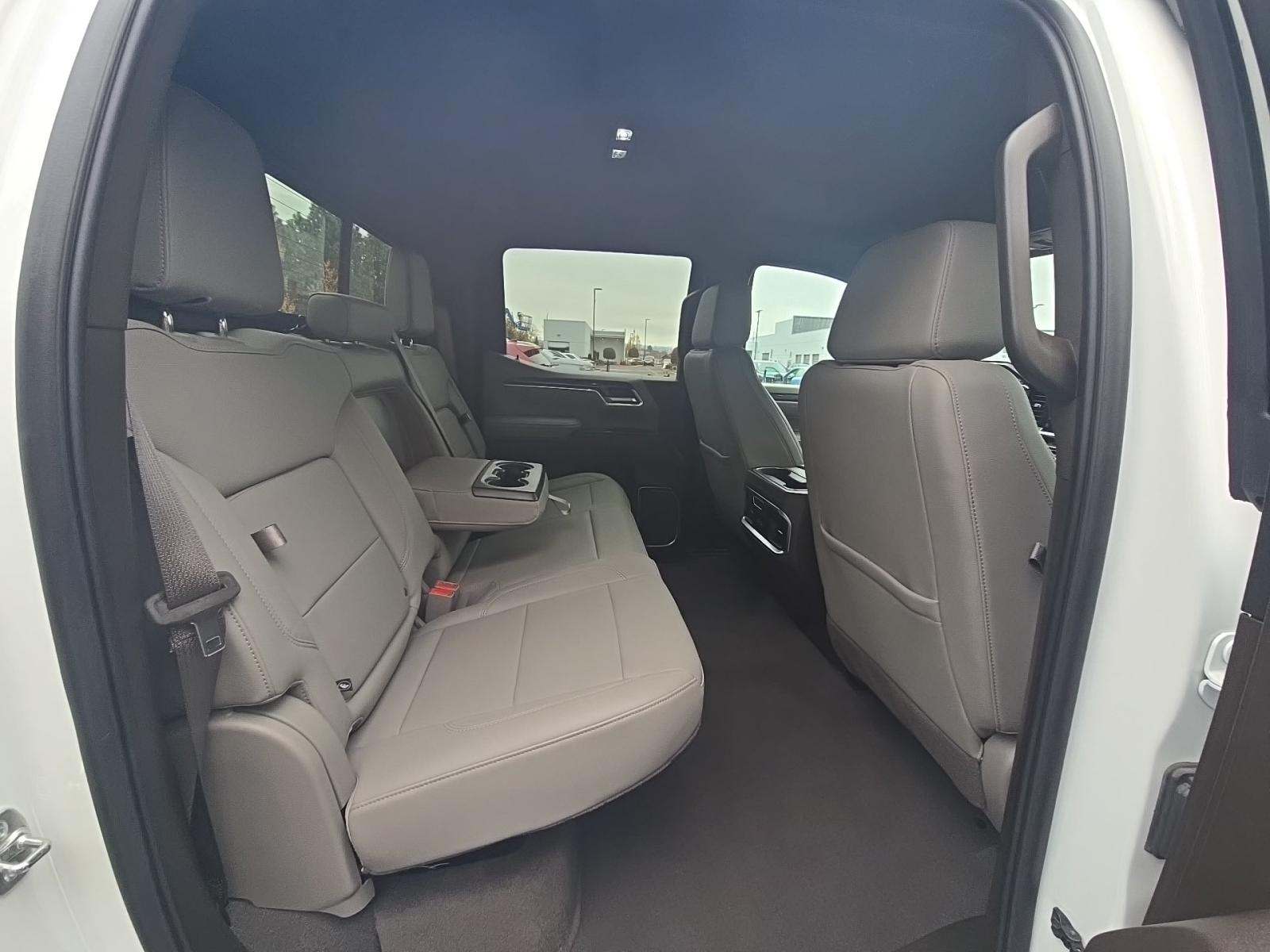 2025 Chevrolet Silverado 1500 LTZ AWD