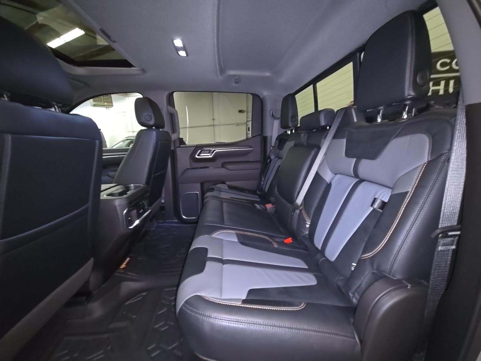 2025 Chevrolet Silverado 1500 LTZ AWD