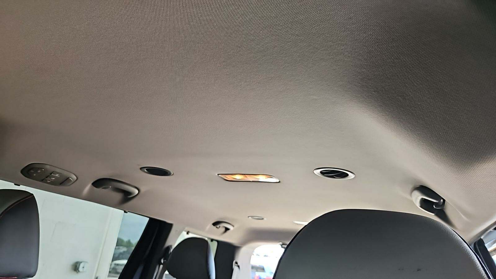 2017 Kia Sedona LX FWD