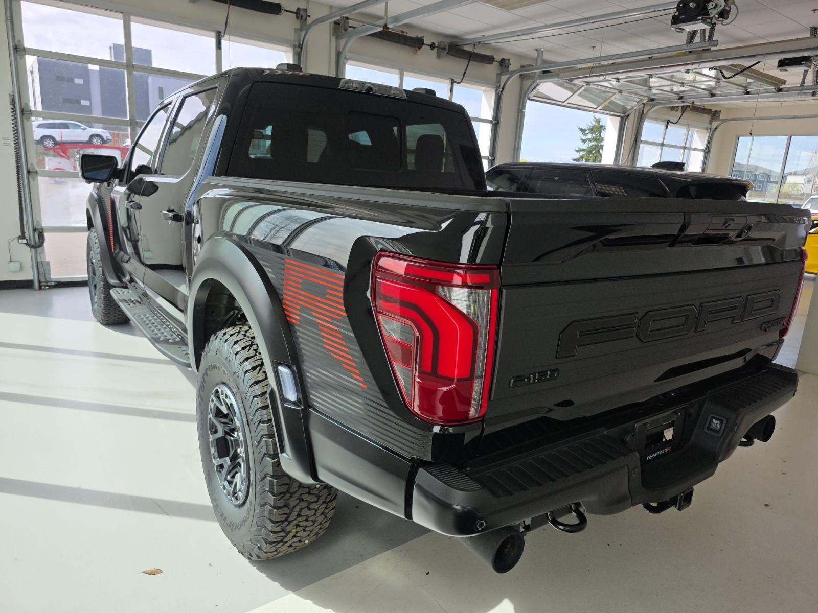 2025 Ford F-150 Raptor AWD