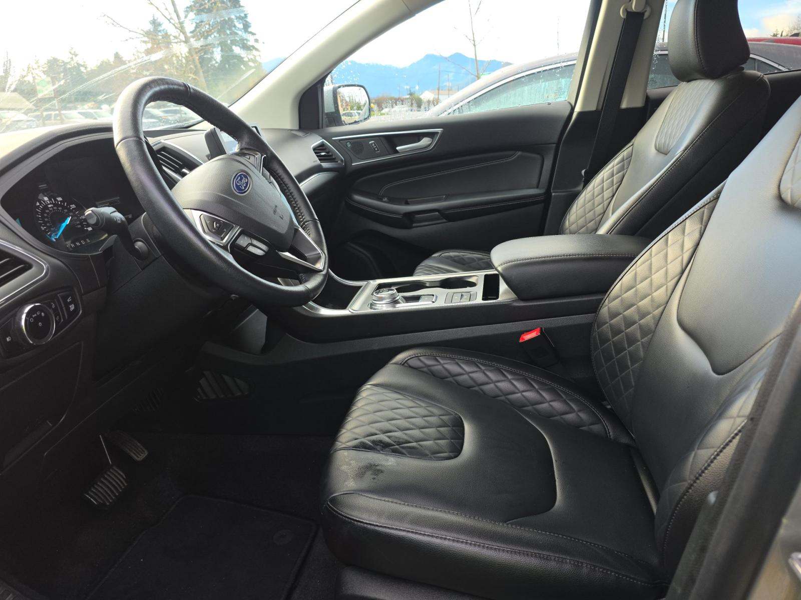 2024 Ford Edge Titanium AWD