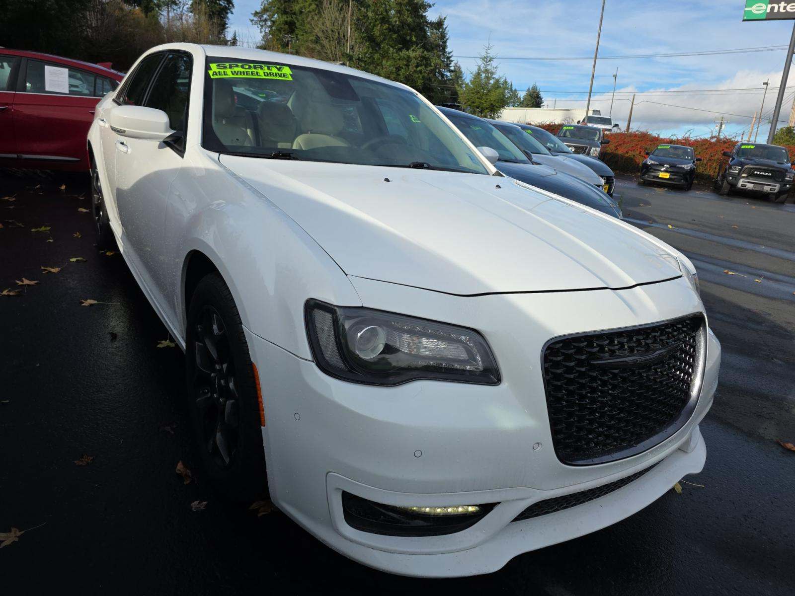 2022 Chrysler 300 Touring L AWD