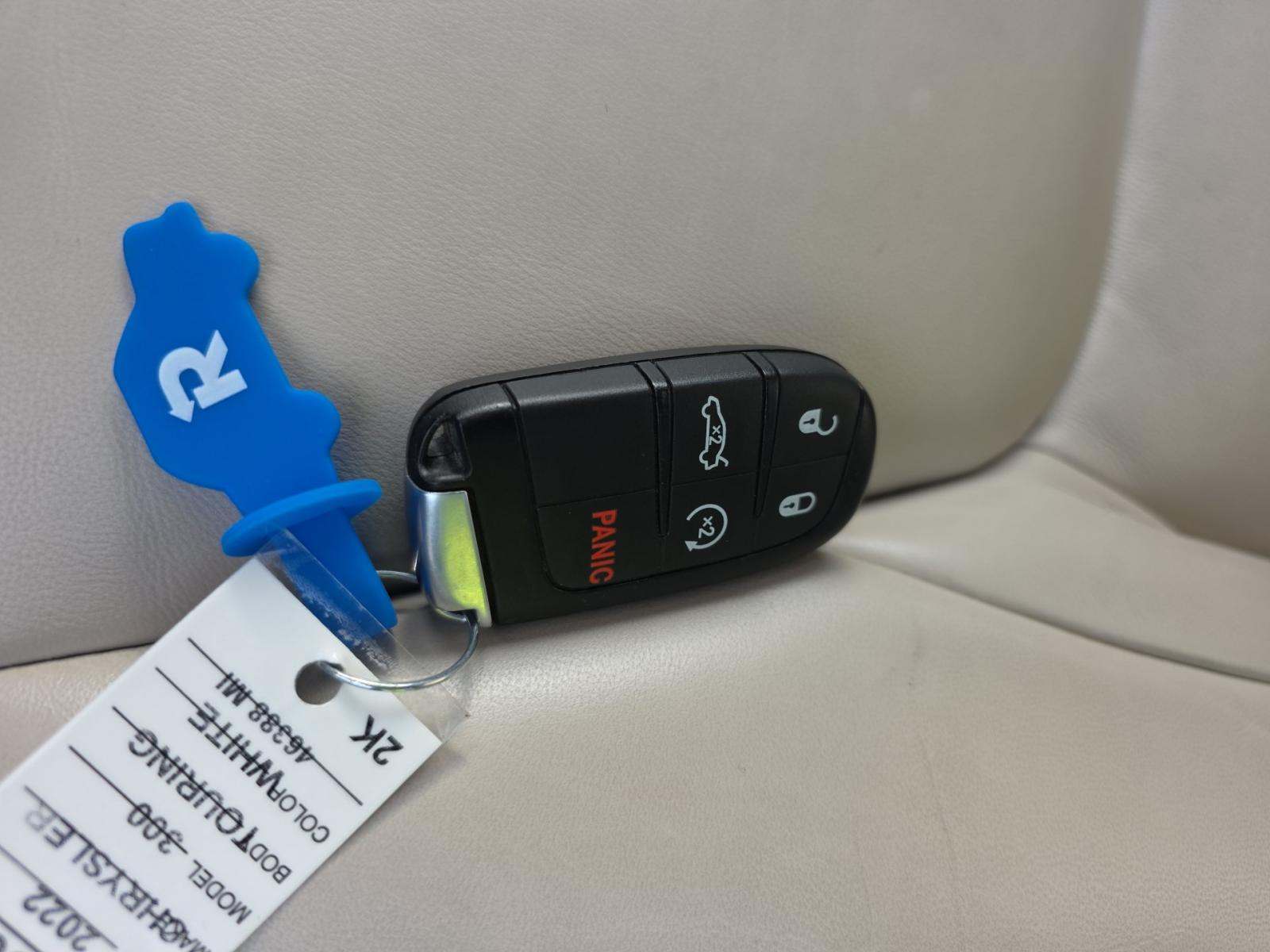 2022 Chrysler 300 Touring L AWD