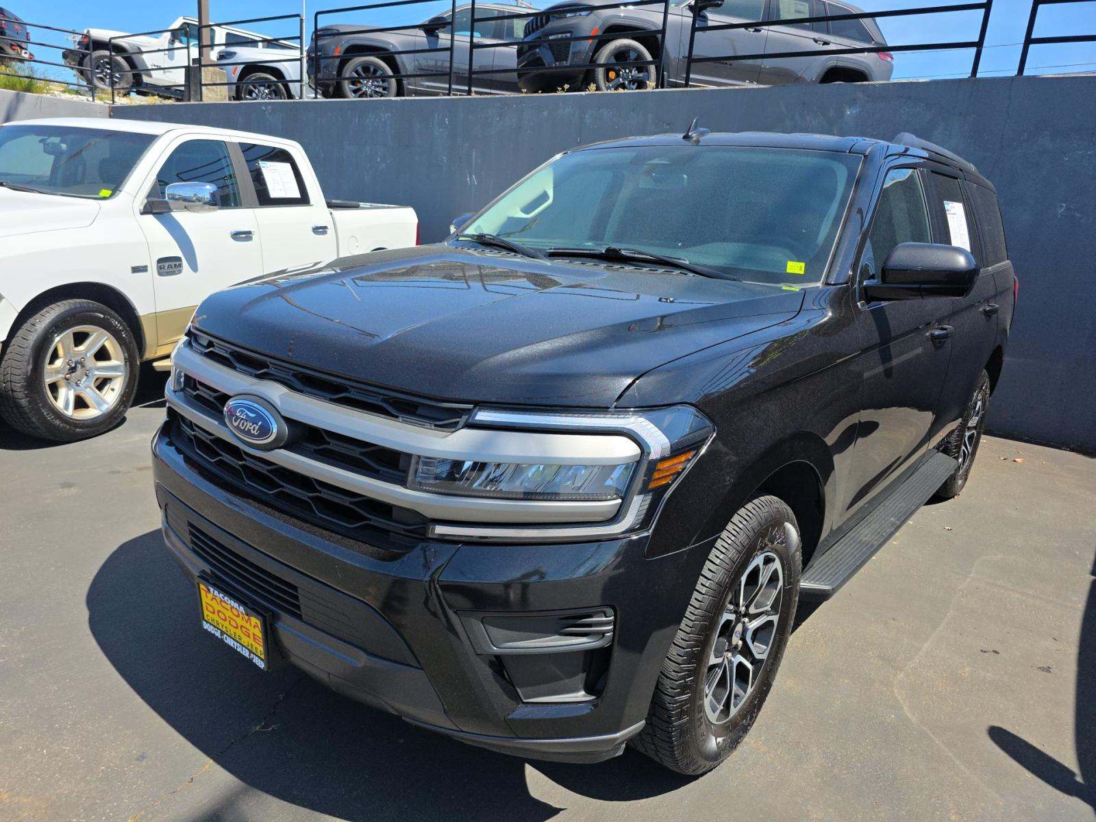 FORD EXPEDITION - 1