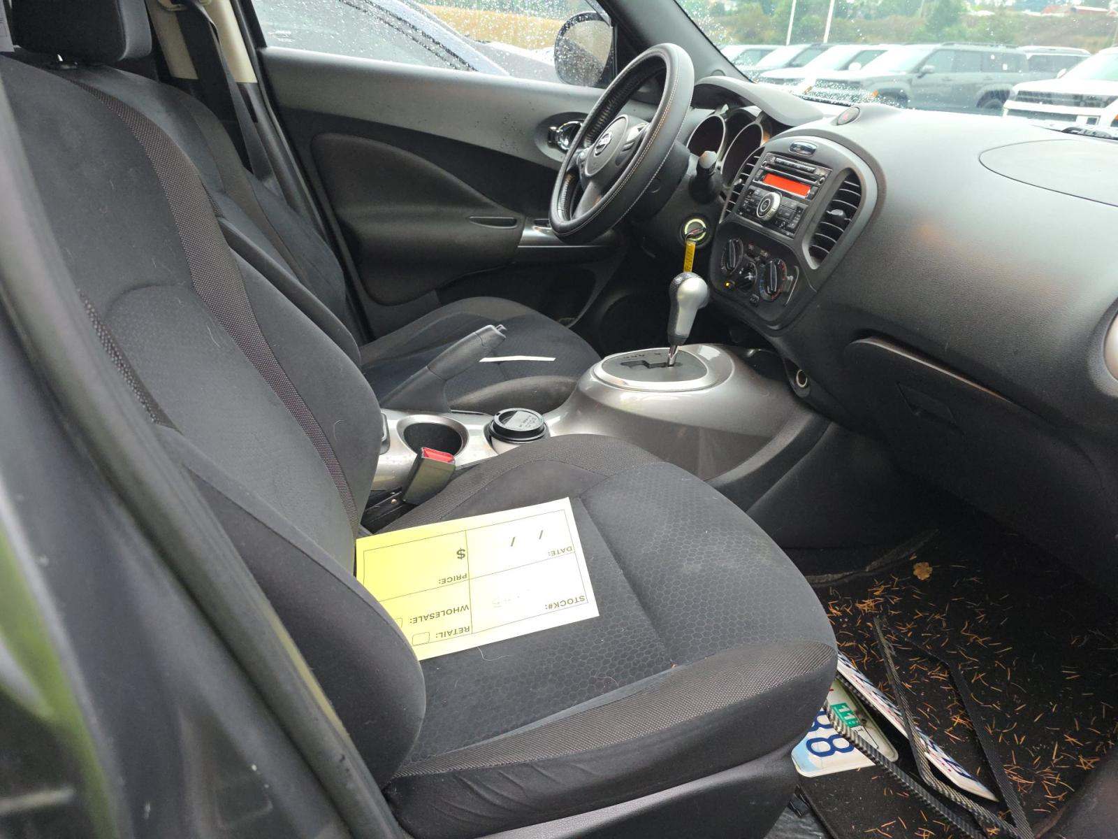 2014 Nissan JUKE SV FWD