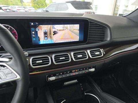 MERCEDES-BENZ GLS - 10