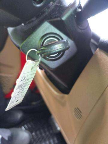 JEEP UNLIMITED SAHARA - 8