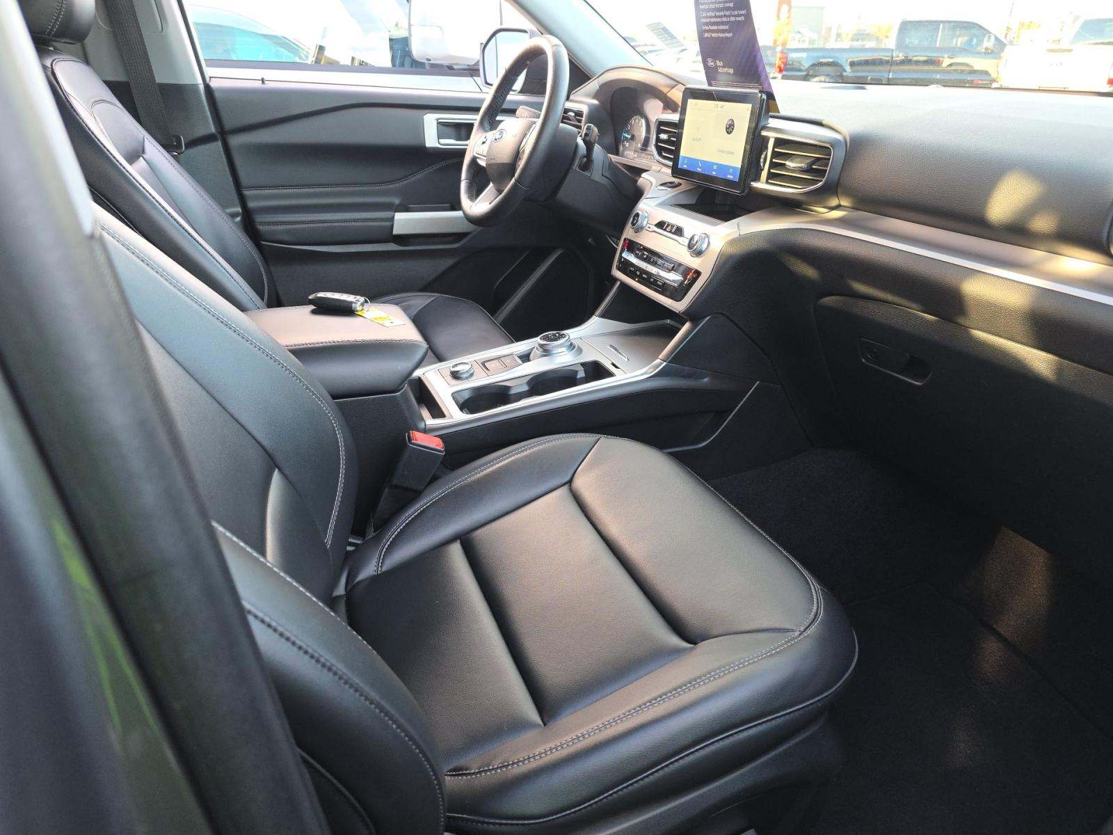 2024 Ford Explorer XLT AWD