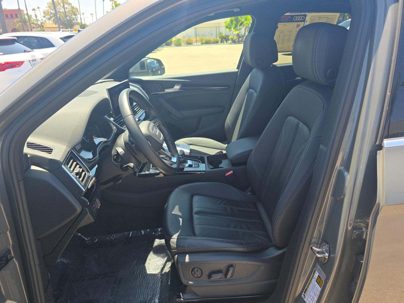 2023 Audi Q5 S line Premium AWD