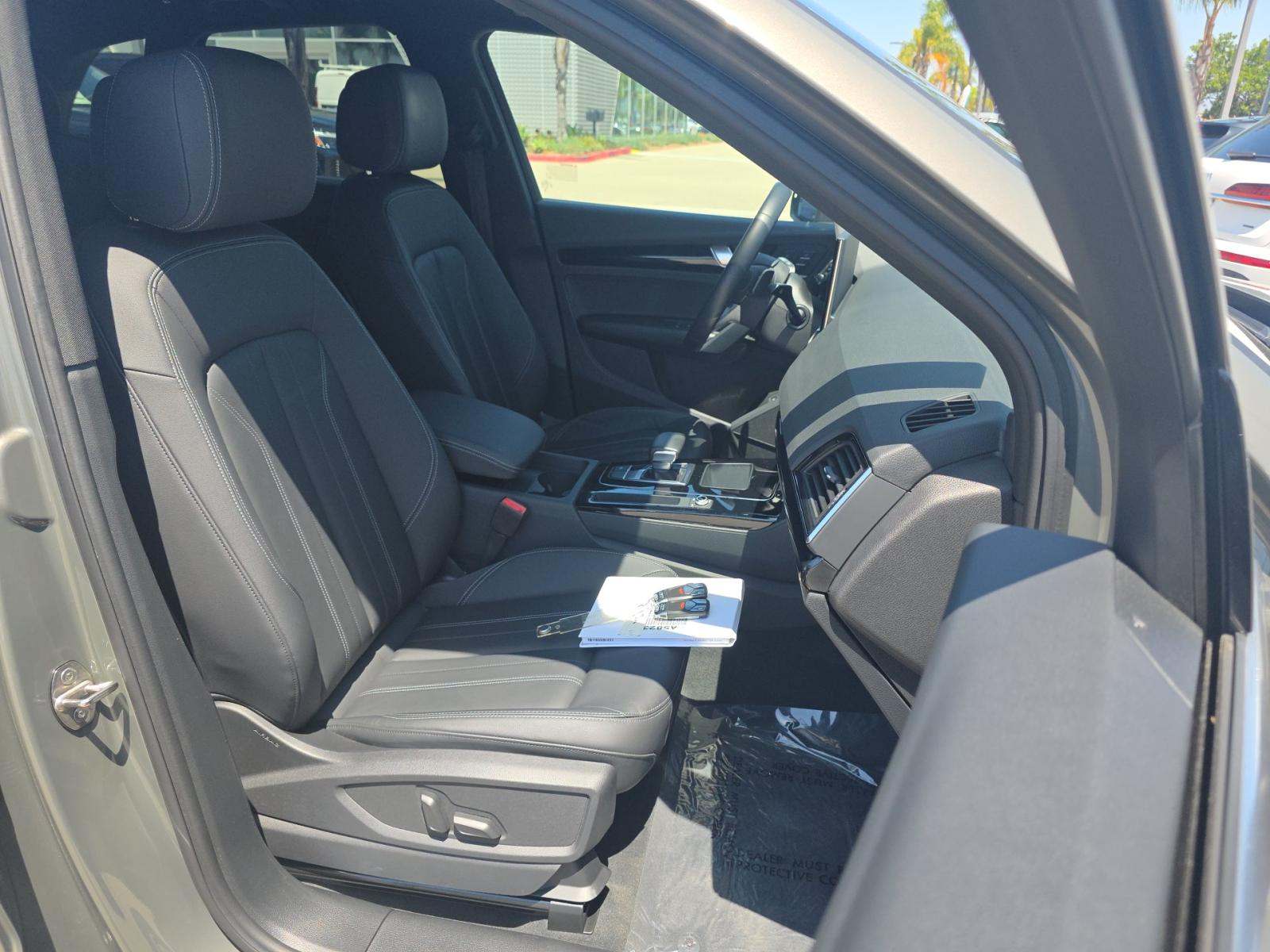 2023 Audi Q5 S line Premium AWD