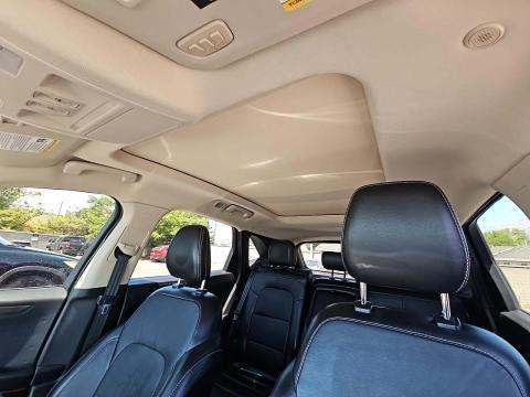2020 Ford Escape Titanium AWD