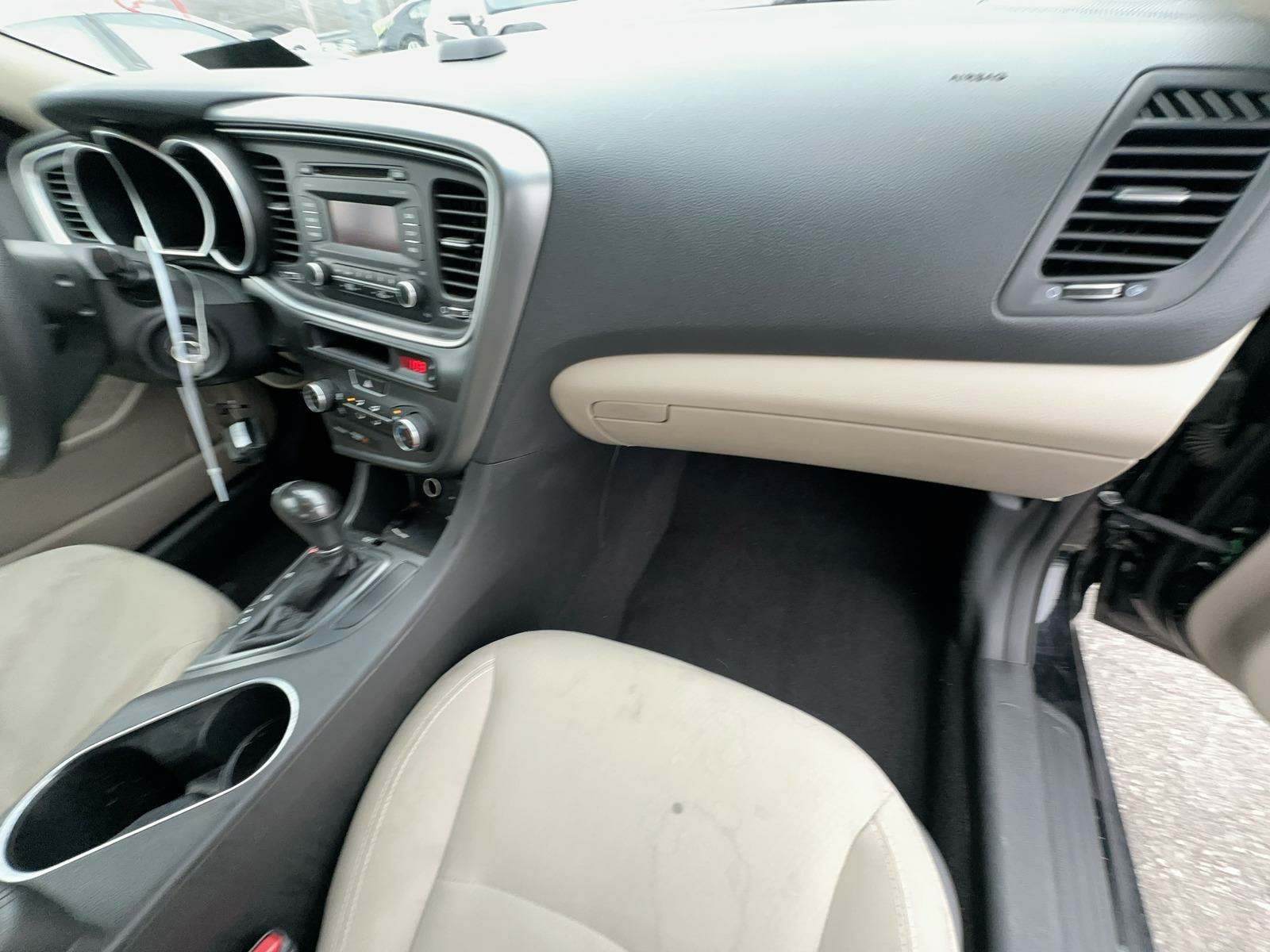 2015 Kia Optima LX FWD