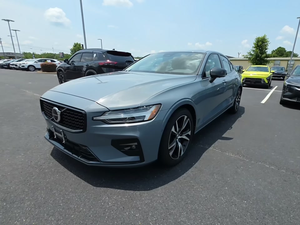 2024 Volvo S60 B5 Plus AWD