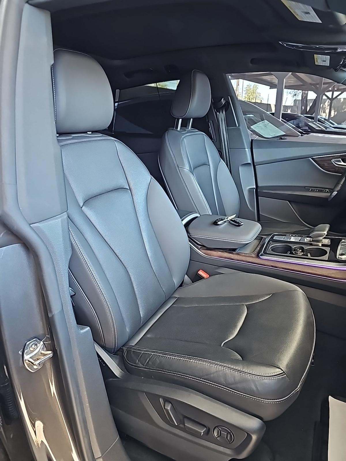 2020 Audi Q8 Prestige AWD