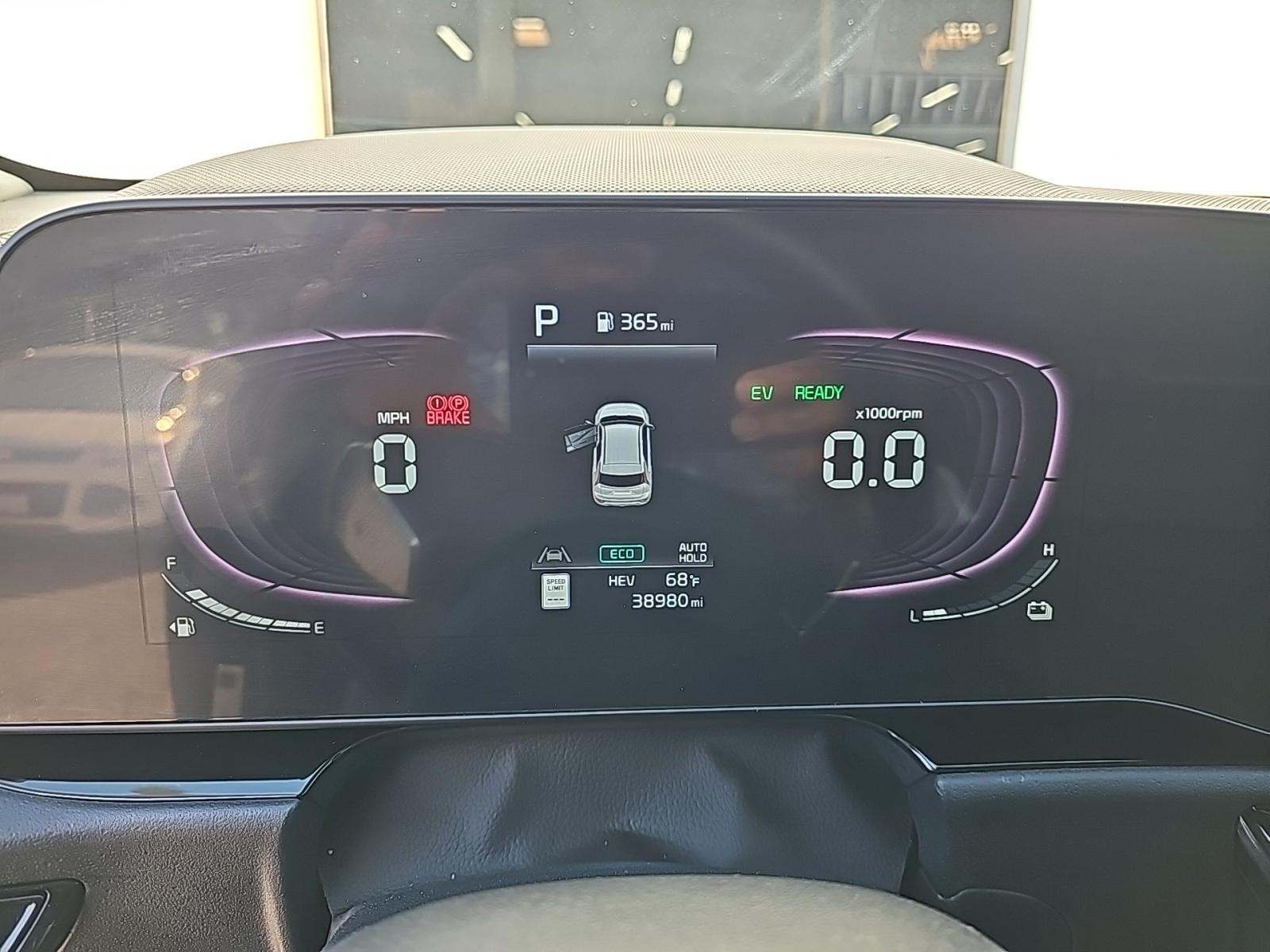 2023 Kia Niro PHEV SX Touring FWD