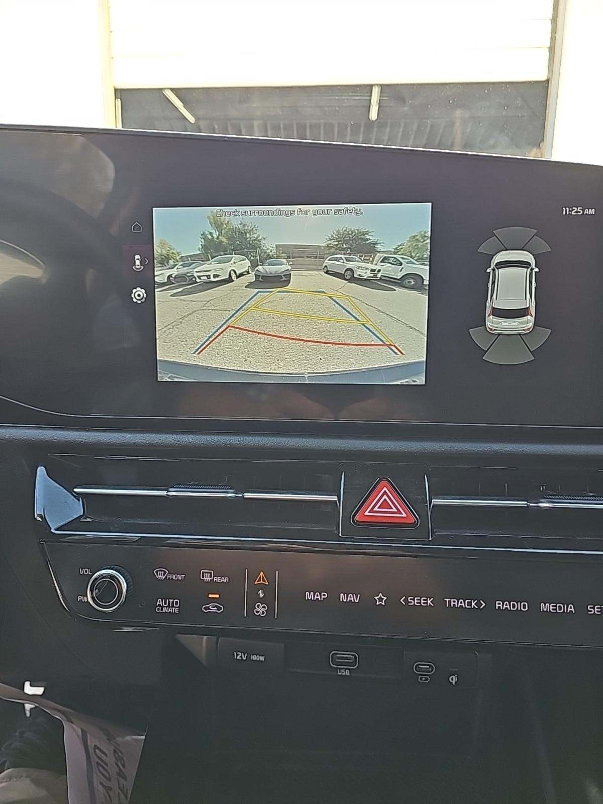 2023 Kia Niro PHEV SX Touring FWD