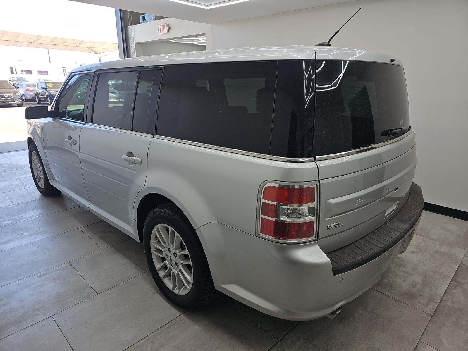 FORD FLEX - 2