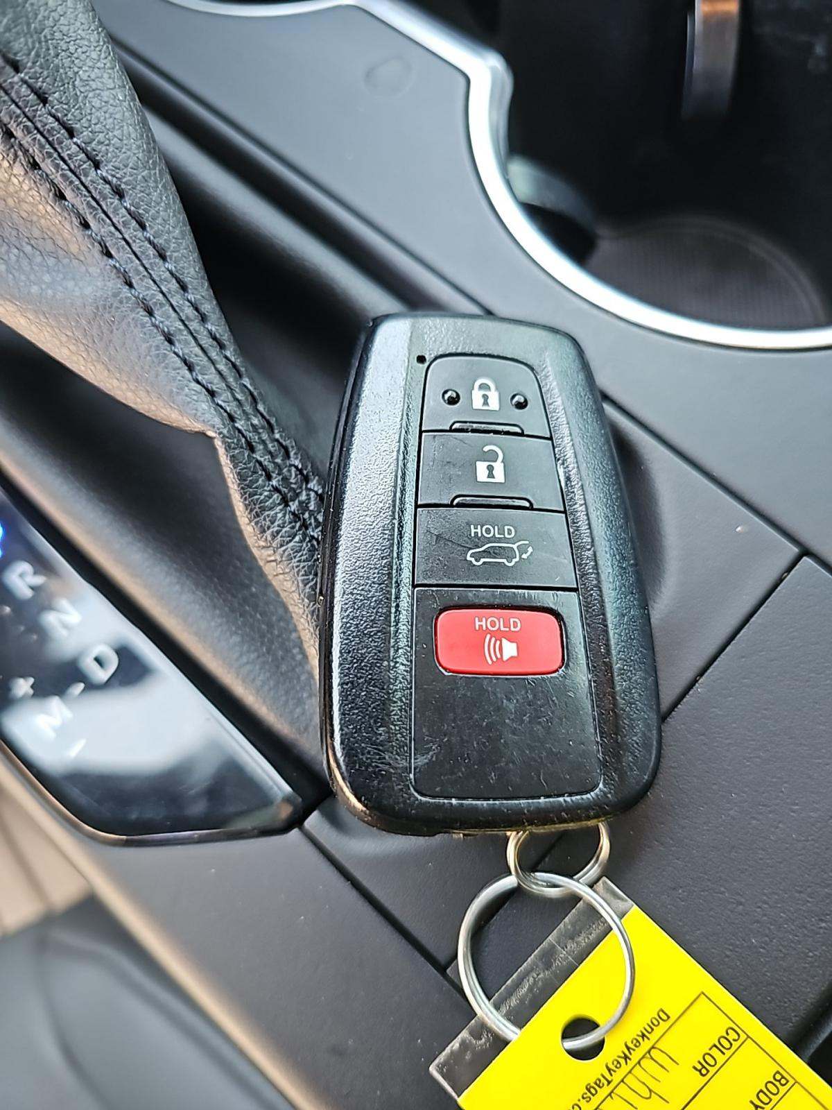 2020 Toyota Highlander XLE FWD