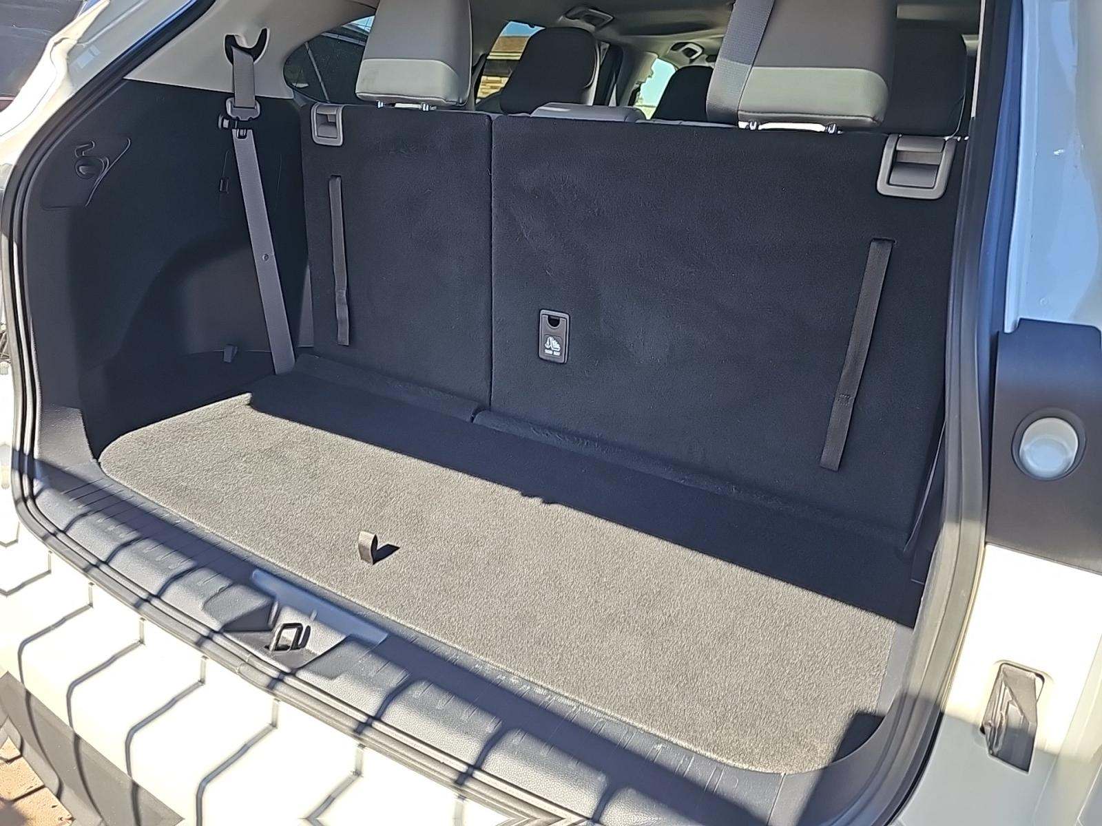 2020 Toyota Highlander XLE FWD