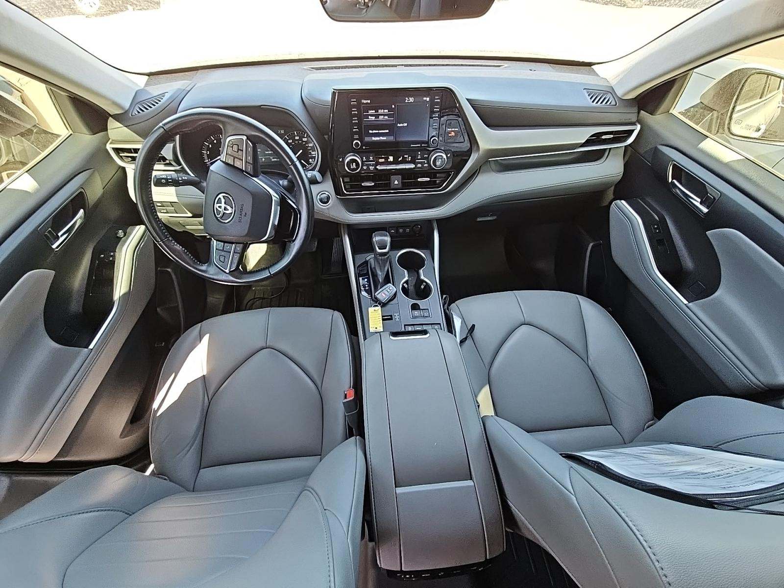 2020 Toyota Highlander XLE FWD