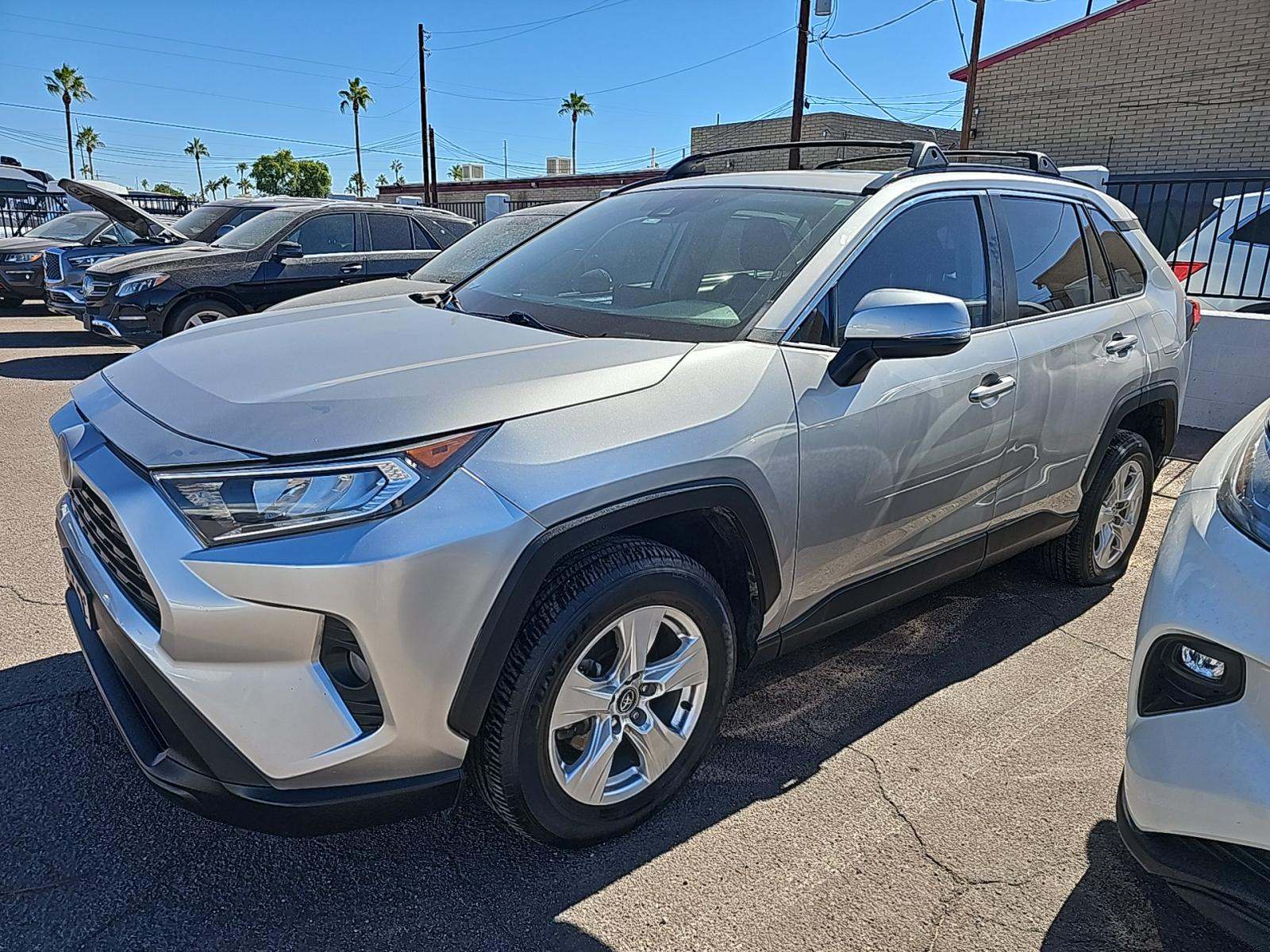 2020 Toyota RAV4 XLE FWD