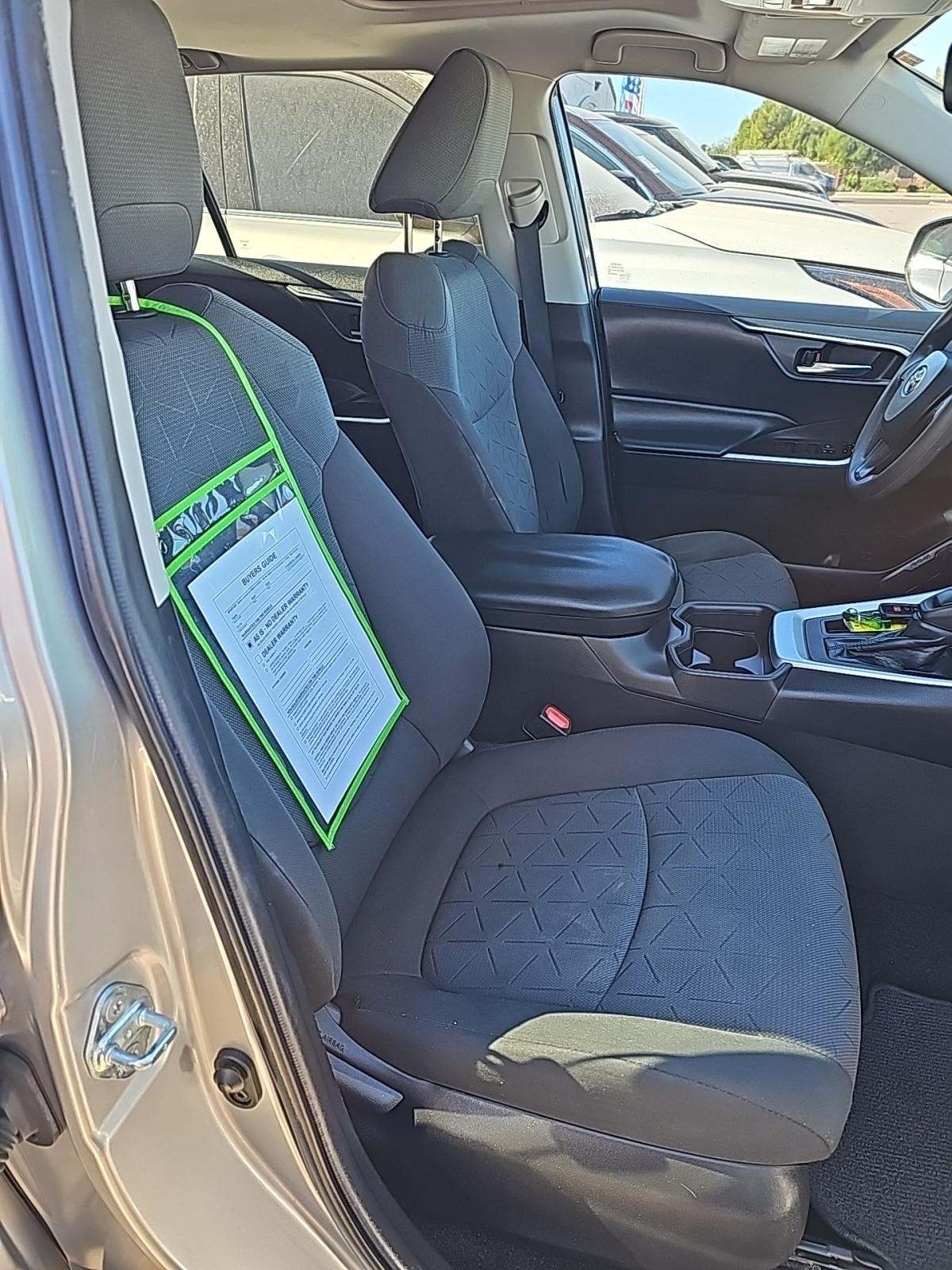 2020 Toyota RAV4 XLE FWD