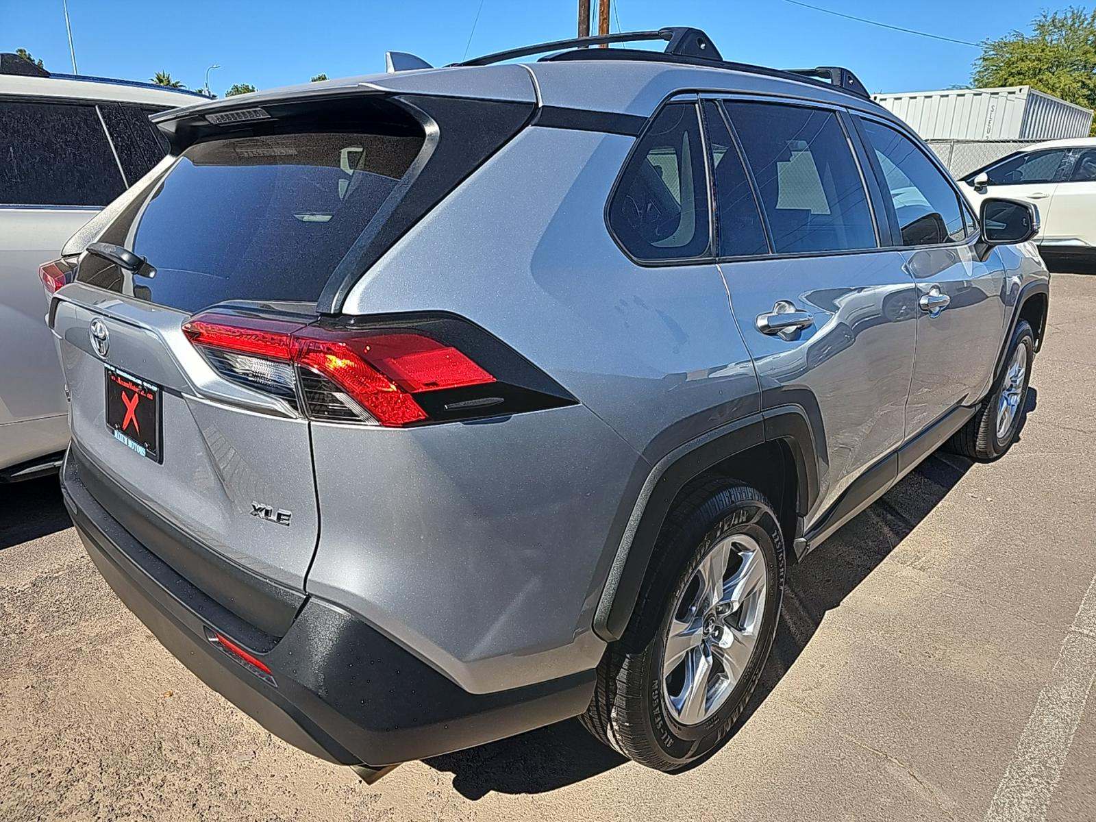 2020 Toyota RAV4 XLE FWD
