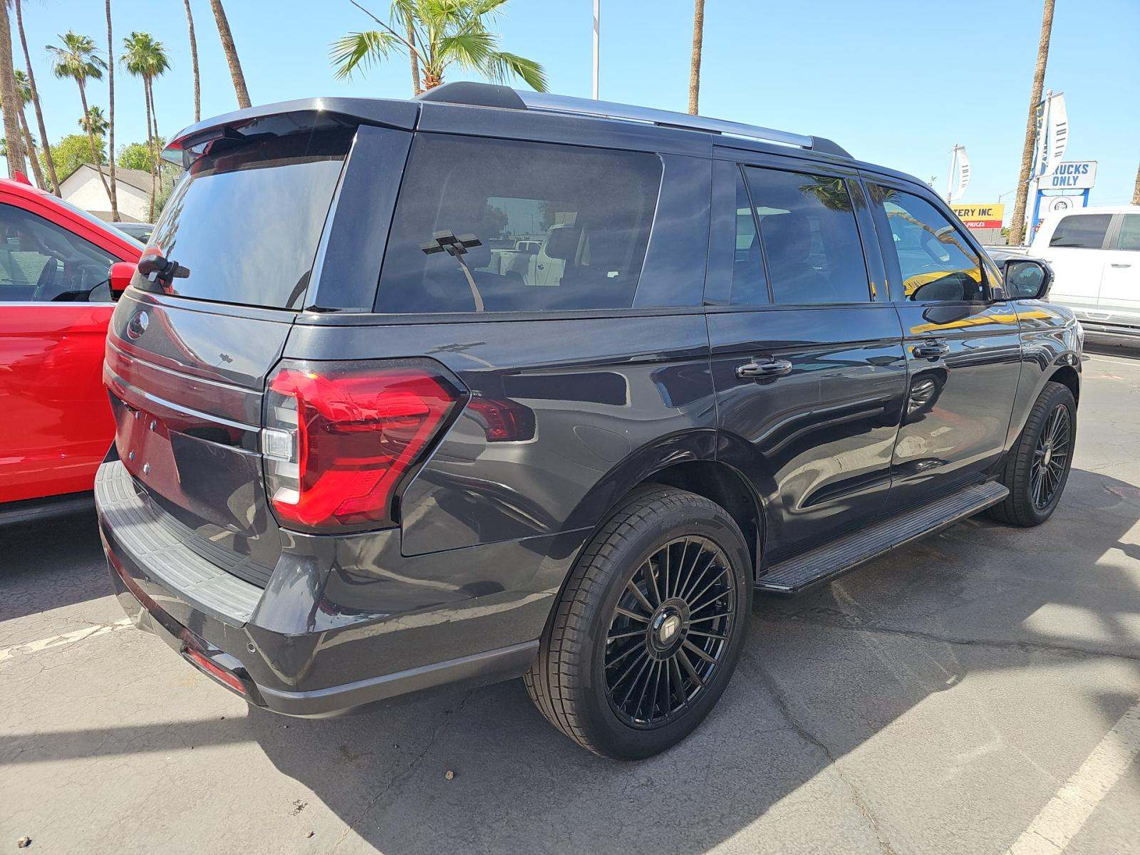 FORD EXPEDITION - 3