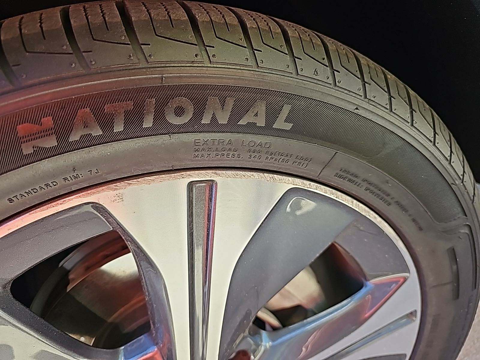 2019 Nissan LEAF SL FWD