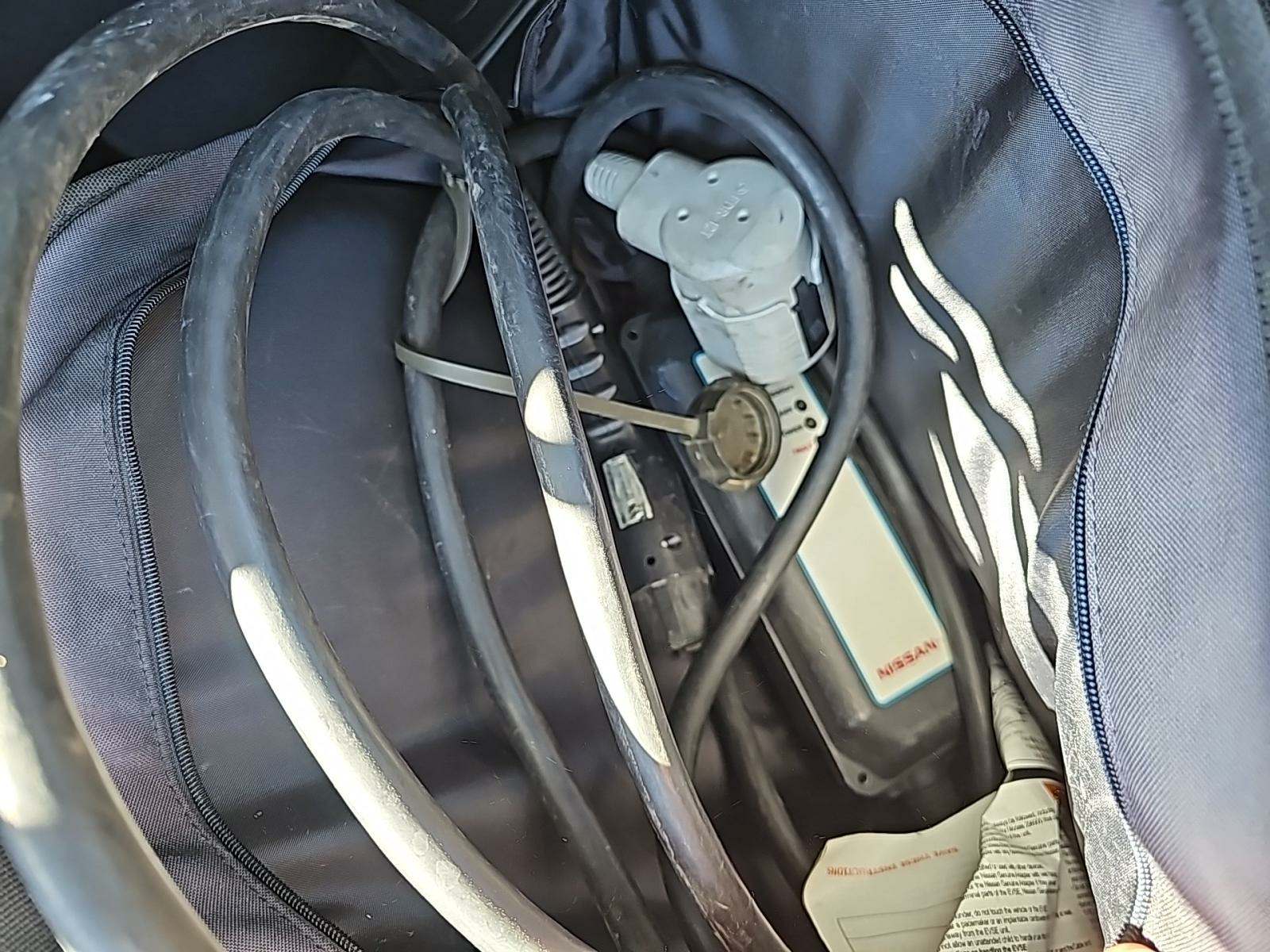 2019 Nissan LEAF SL FWD