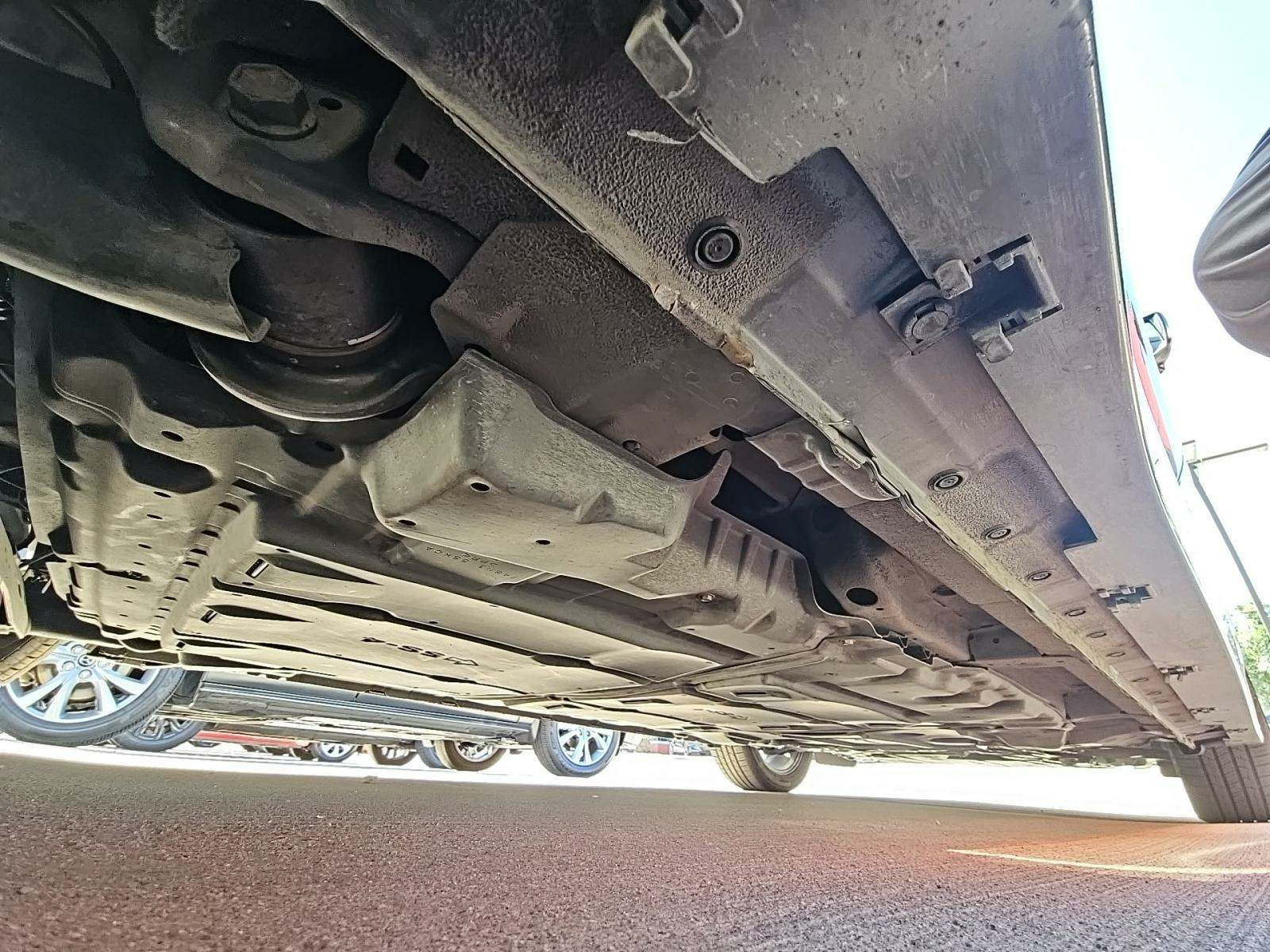 2019 Nissan LEAF SL FWD