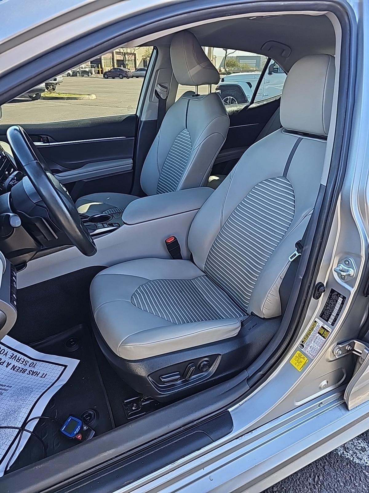 2023 Toyota Camry Hybrid SE FWD