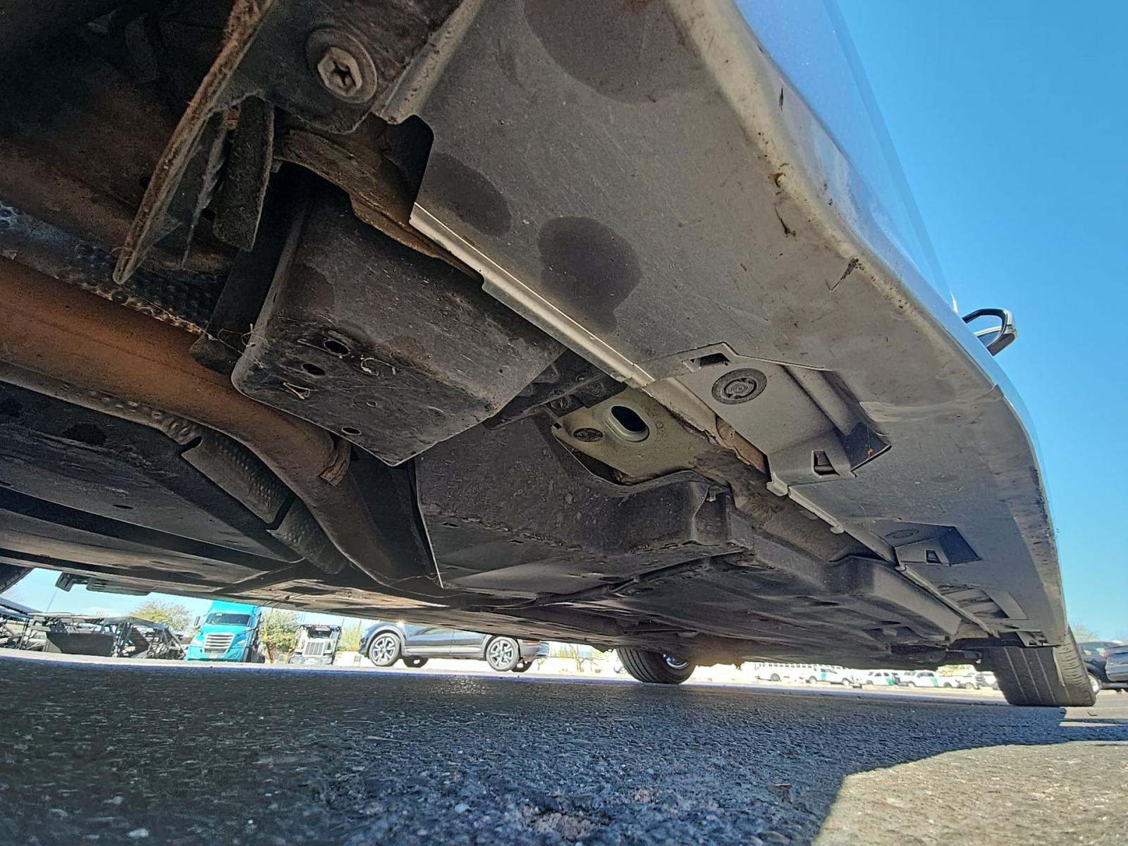 2023 Toyota Camry Hybrid SE FWD