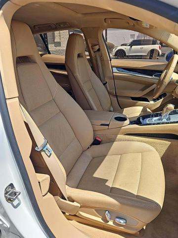 2011 Porsche Panamera 4 AWD