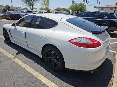 2011 Porsche Panamera 4 AWD