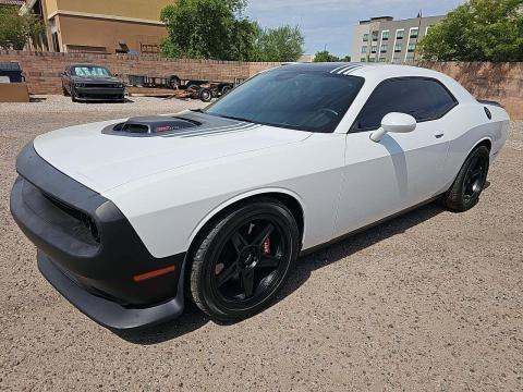 DODGE R/T 392 HEMI SCAT PACK SHAKER - 1