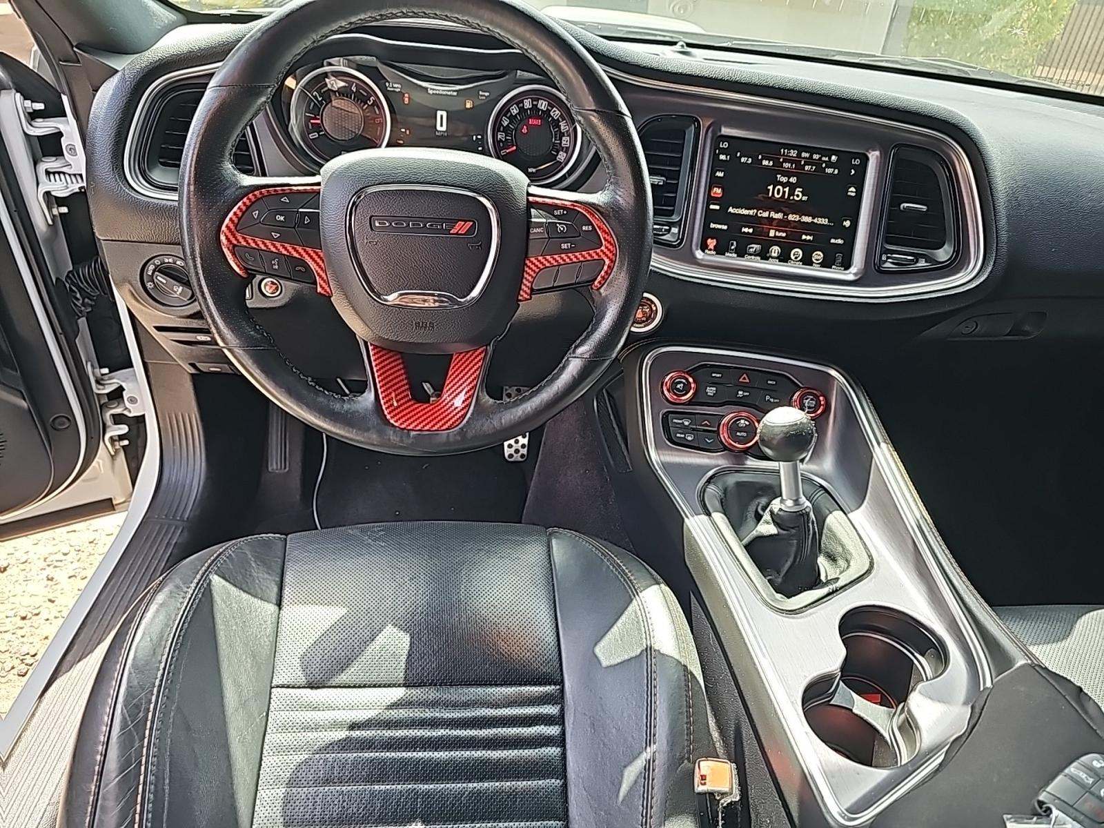 DODGE CHALLENGER - 10